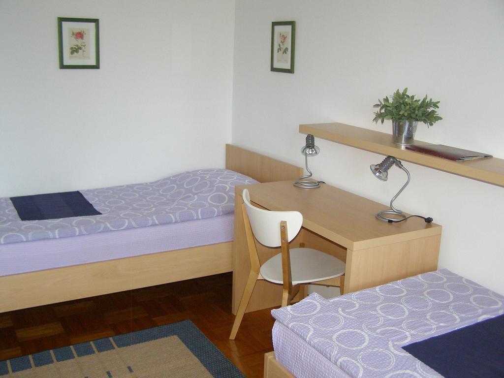 Apartments Dunoti Krk Town Pokoj fotografie